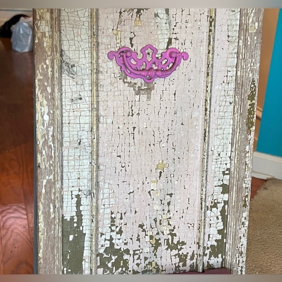 Antique Wall Shelf - Picture 3 of 9